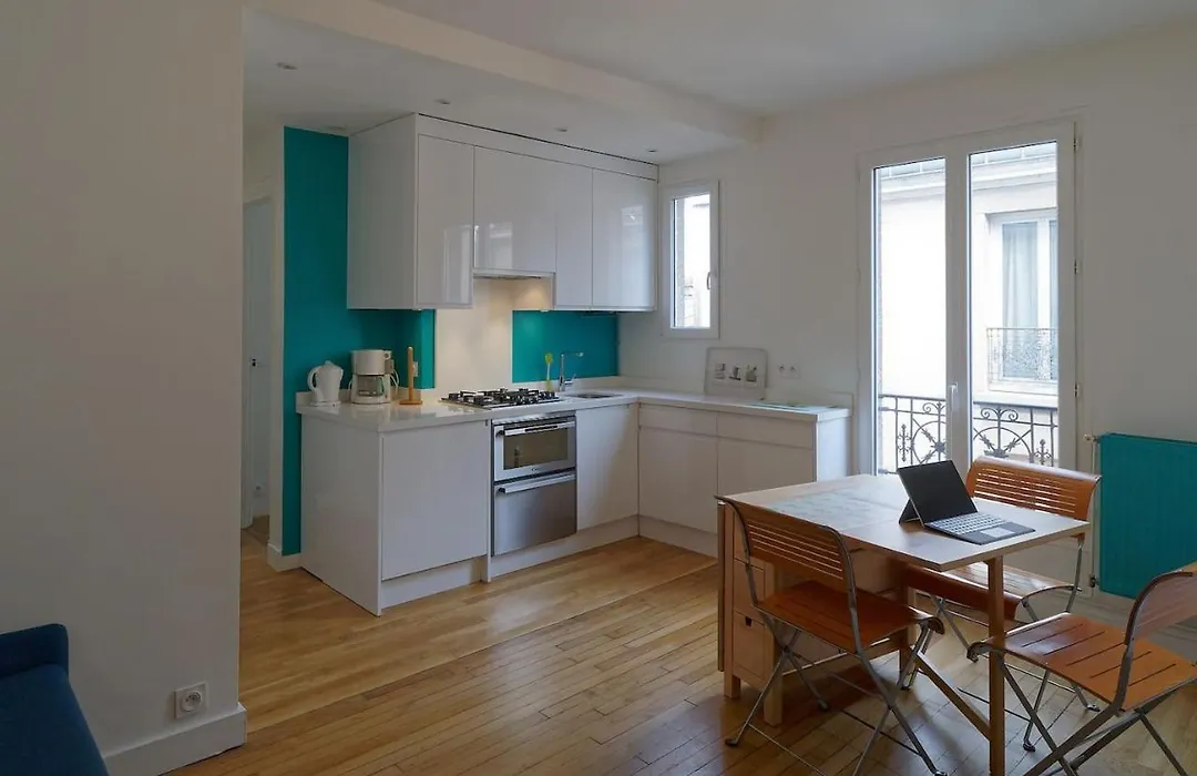 Quiet Apartment Near Montmartre-1