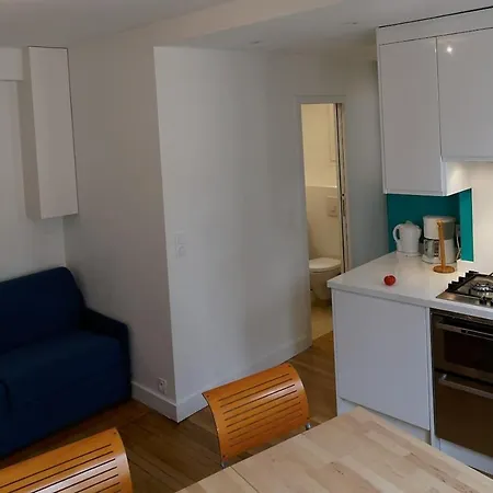 Quiet Apartment Near Montmartre-3